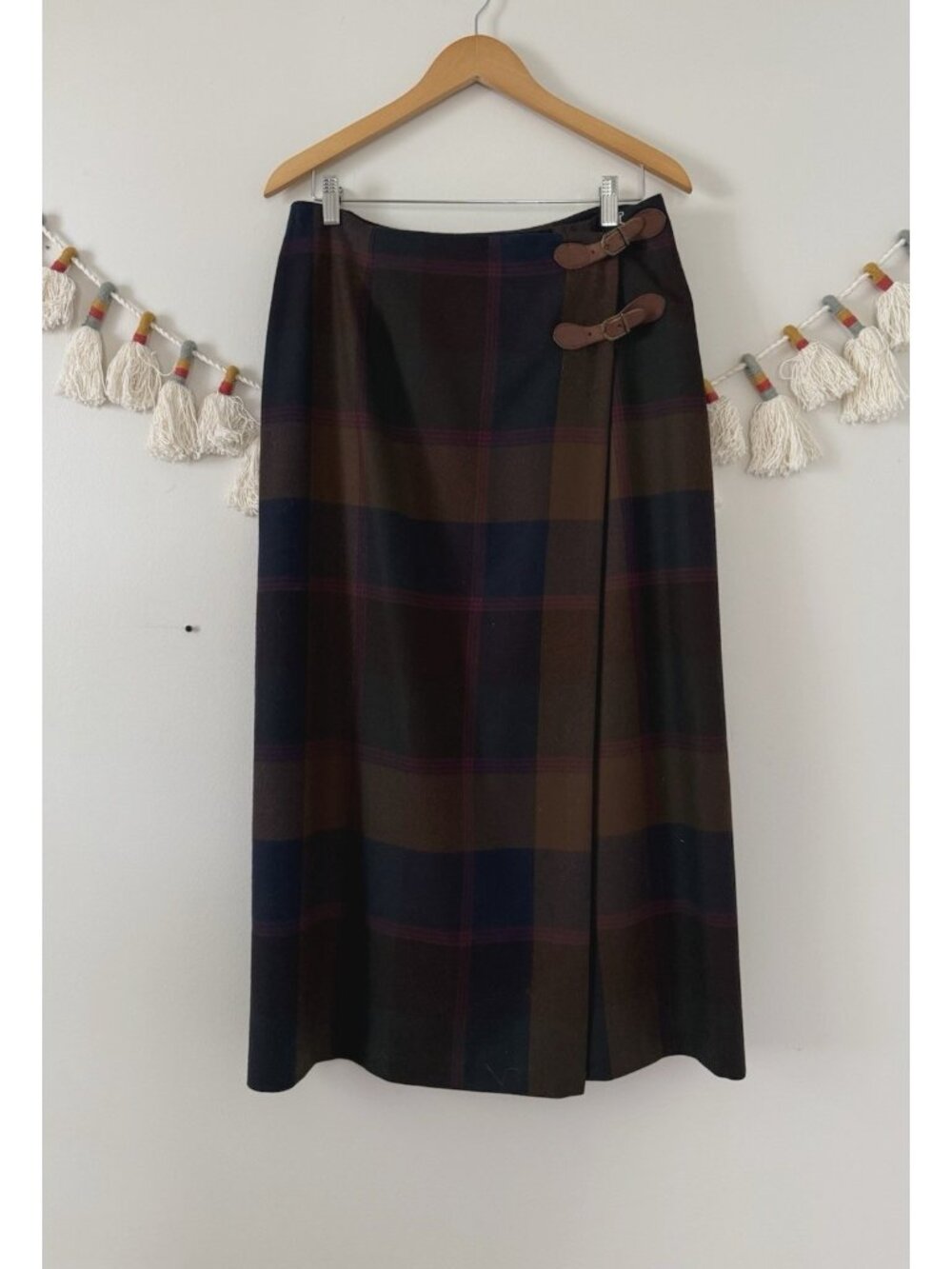 Talbots Vintage 100% Wool Tartan Plaid Dark Wrap Midi Skirt Made In USA Holiday